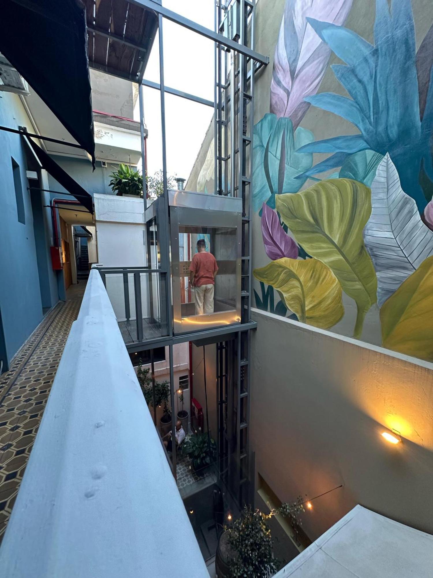 哥斯达黎加酒店 布宜诺斯艾利斯 外观 照片